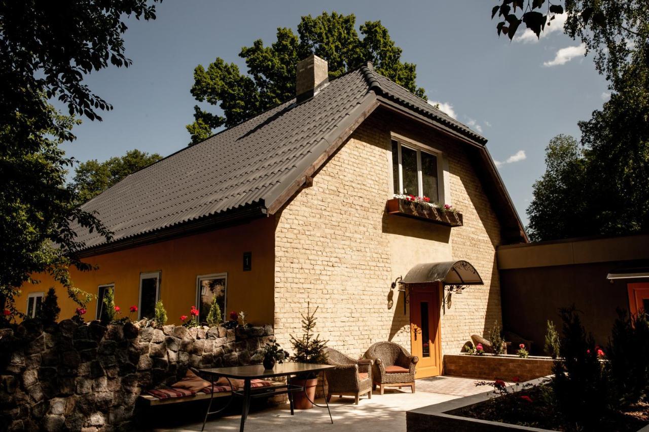 Appartamento Agnesy Jūrkalne Esterno foto
